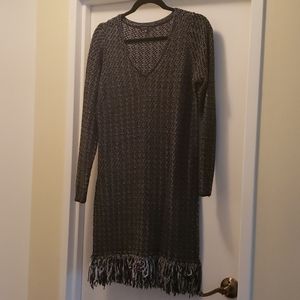 DYNAMITE Sweater with Tassel bottom